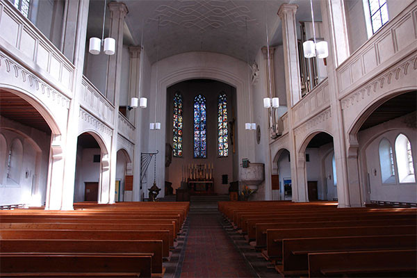 Sankt-Markus-Kirche_crop-scale600_vorher