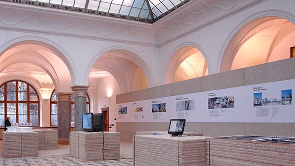 Ausstellung im Rathaus
